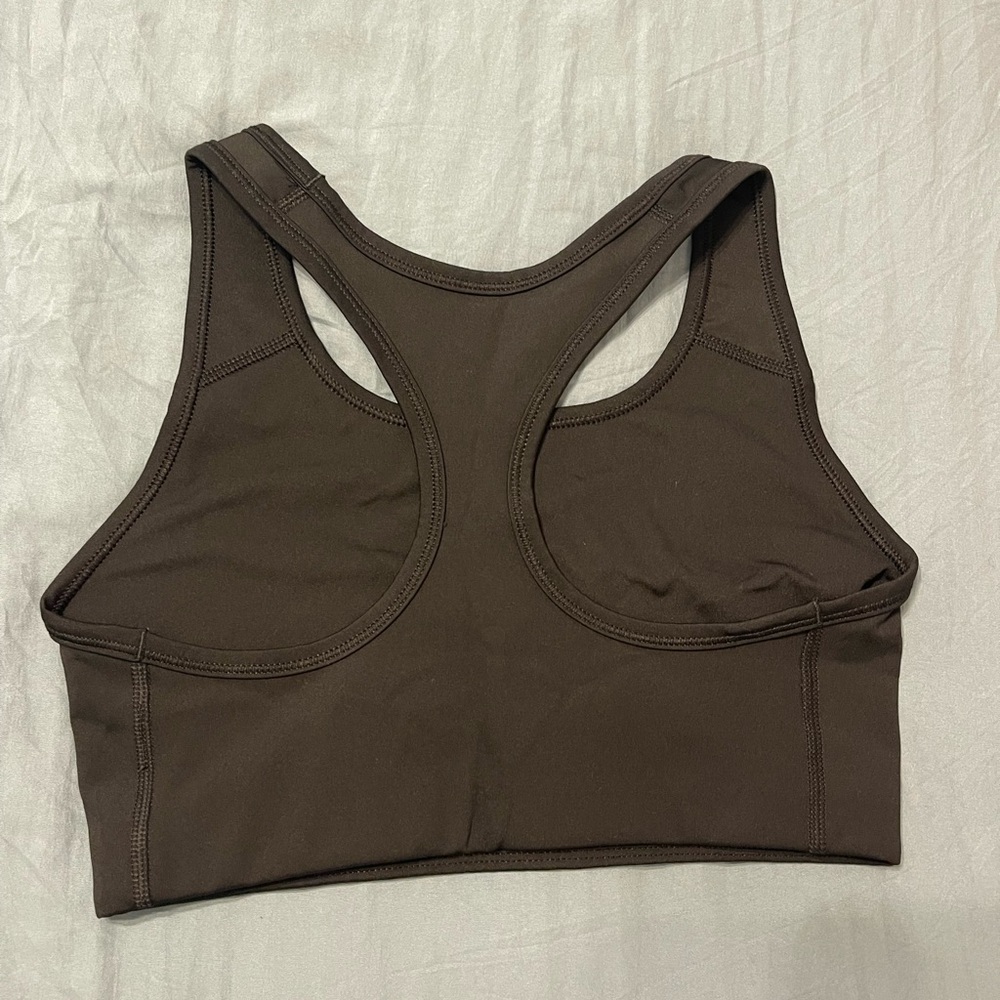 4 Nike Sports Bras, 3 black 1 gray - Picture 11 of 12